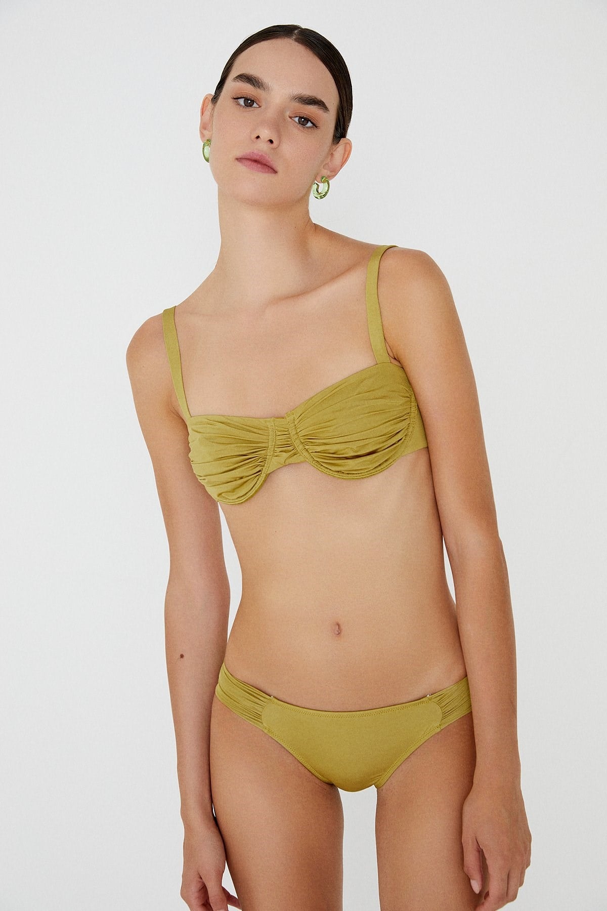 Büzgülü Yeşil Bikini Üstü