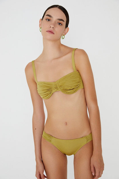 Büzgülü Yeşil Bikini Üstü