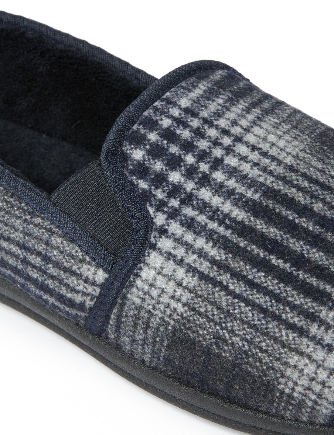 Freshfeet:trade_mark: Ekose Desenli Terlik