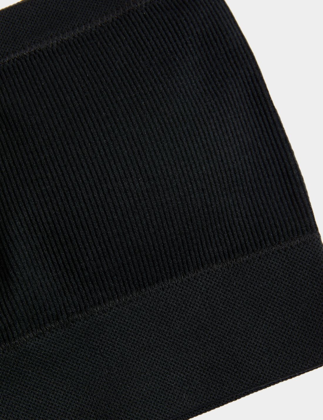 Dikişsiz Straplez Bandeau Sütyen