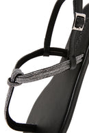 Kadın Siyah Taşlı Parmak Arası Sandalet