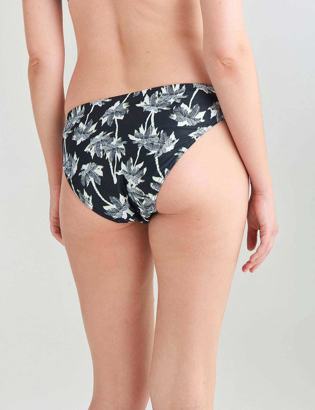 Yüksek Bel Desenli Bikini Altı