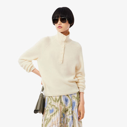 Lacoste Kadın Classic Fit Dik Yaka Krem Kazak