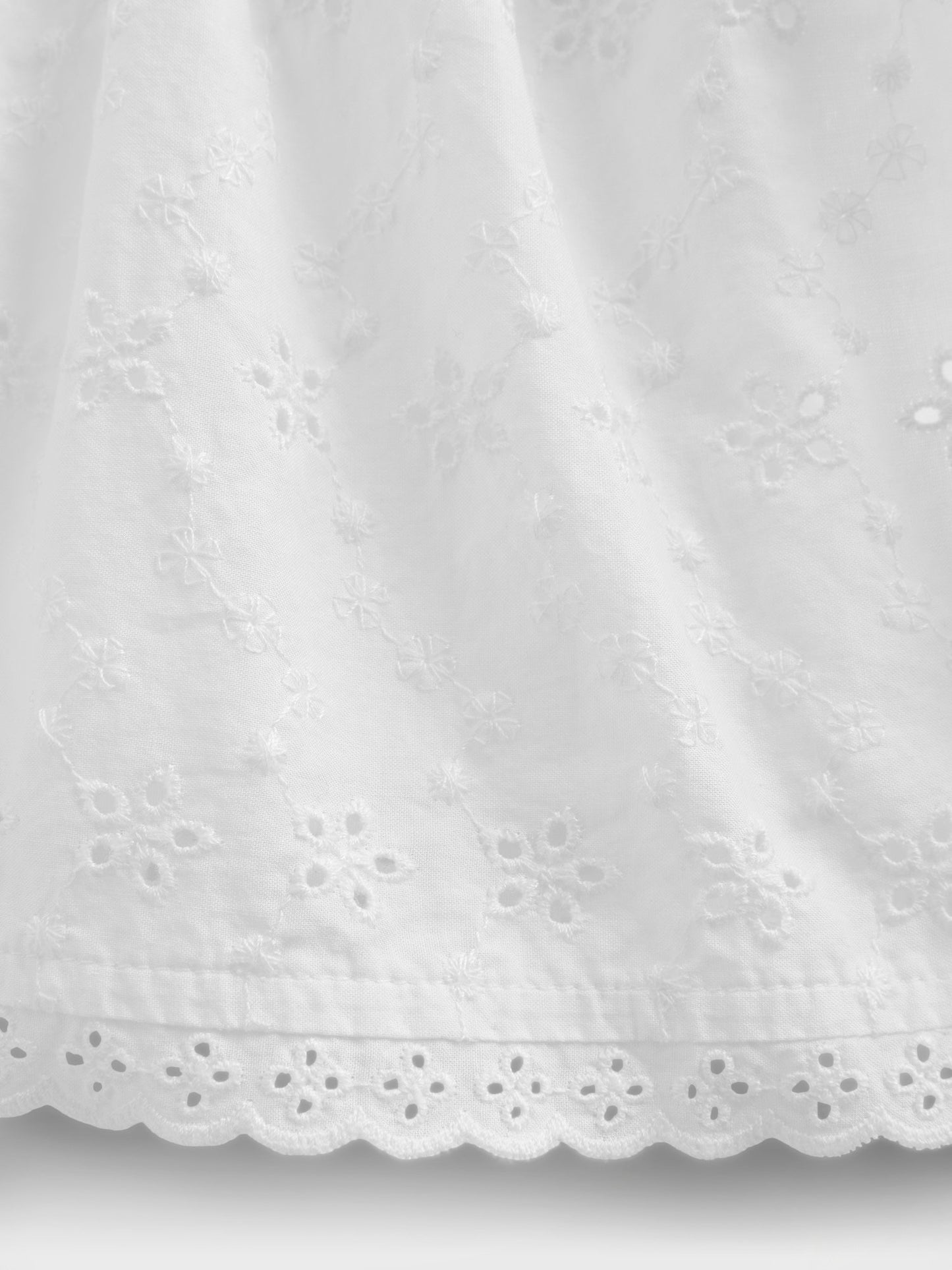 Beyaz Eyelet Katlanabilir Bel Detaylı Şort Etek