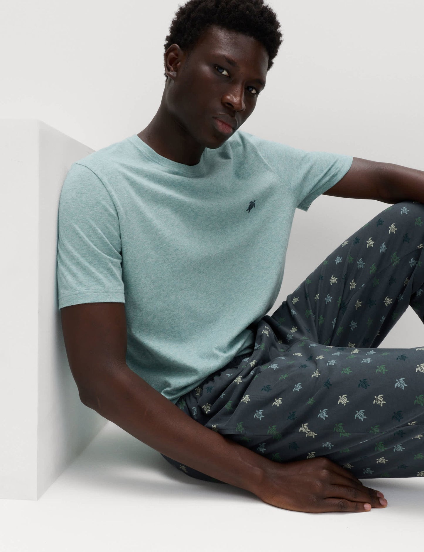 Desenli Pijama Takımı