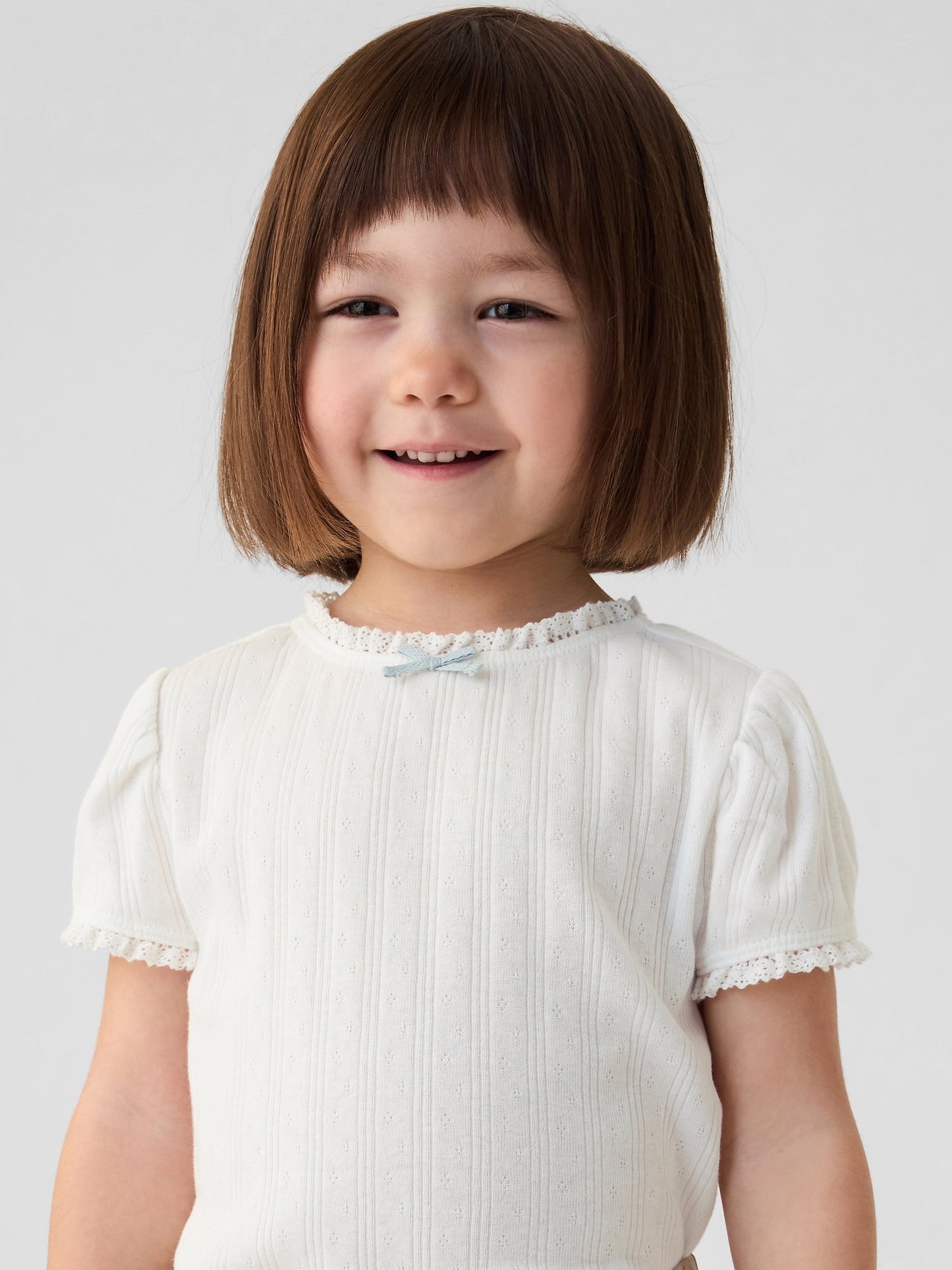 Kırık Beyaz Gap × Dôen Işlemeli T-shirt