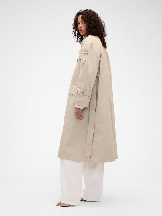 Ekru Gap × Victoria Beckham Trençkot