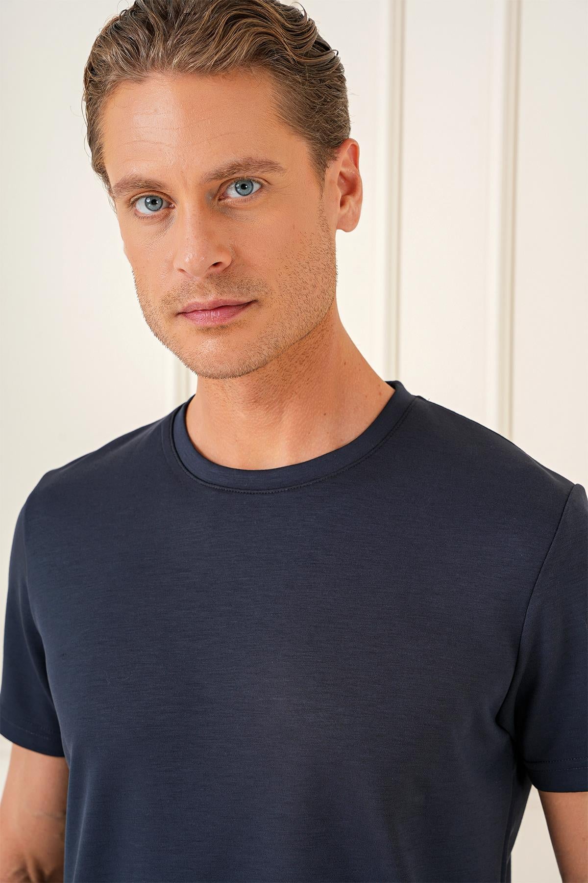 Ts 885 Comfort Fit Bisiklet Yaka Esnek Pamuk Casuel Lacivert Tişört