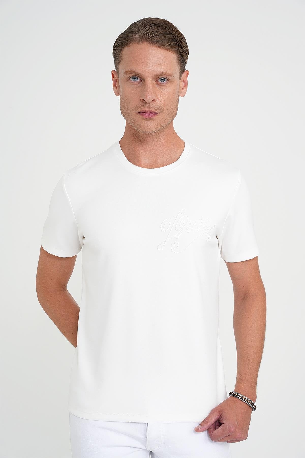Comfort Fit Bisiklet Yaka Nakışlı Kısa Kol Ekru Pamuk Tişört Ts 910