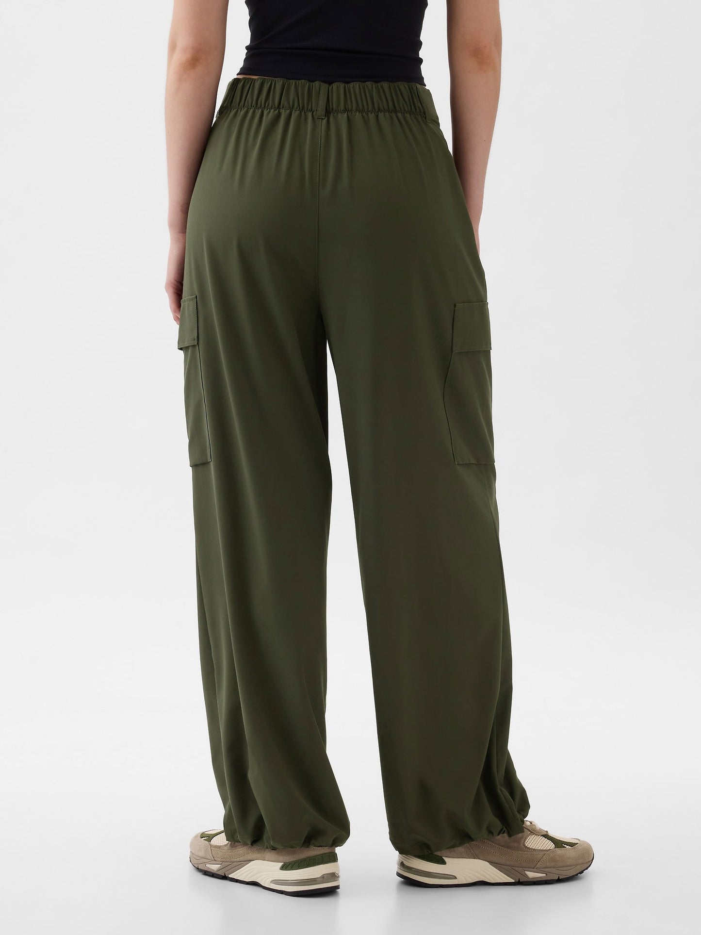 Haki Gapfit High Rise Runaround Kargo Jogger Pantolon