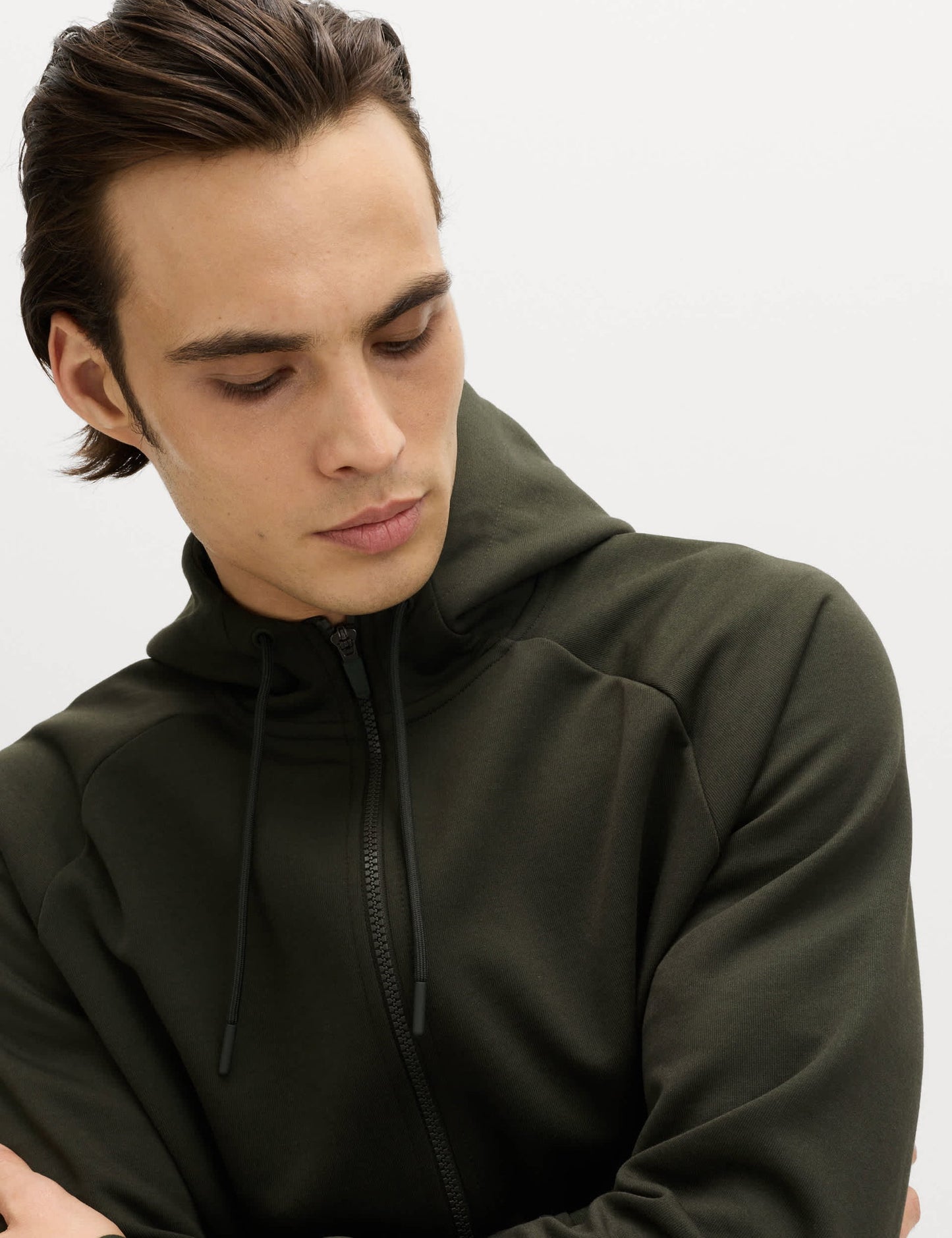 Fermuarlı Kapüşonlu Hoodie
