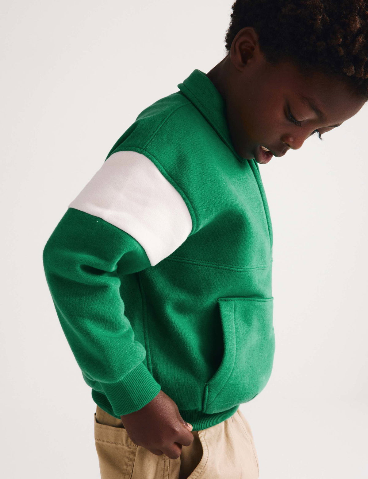Yarım Fermuarlı Yakalı Sweatshirt