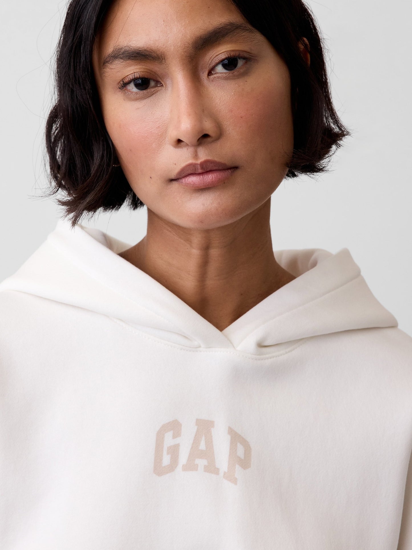 Beyaz Vintagesoft Oversized Crop Logo Sweatshirt