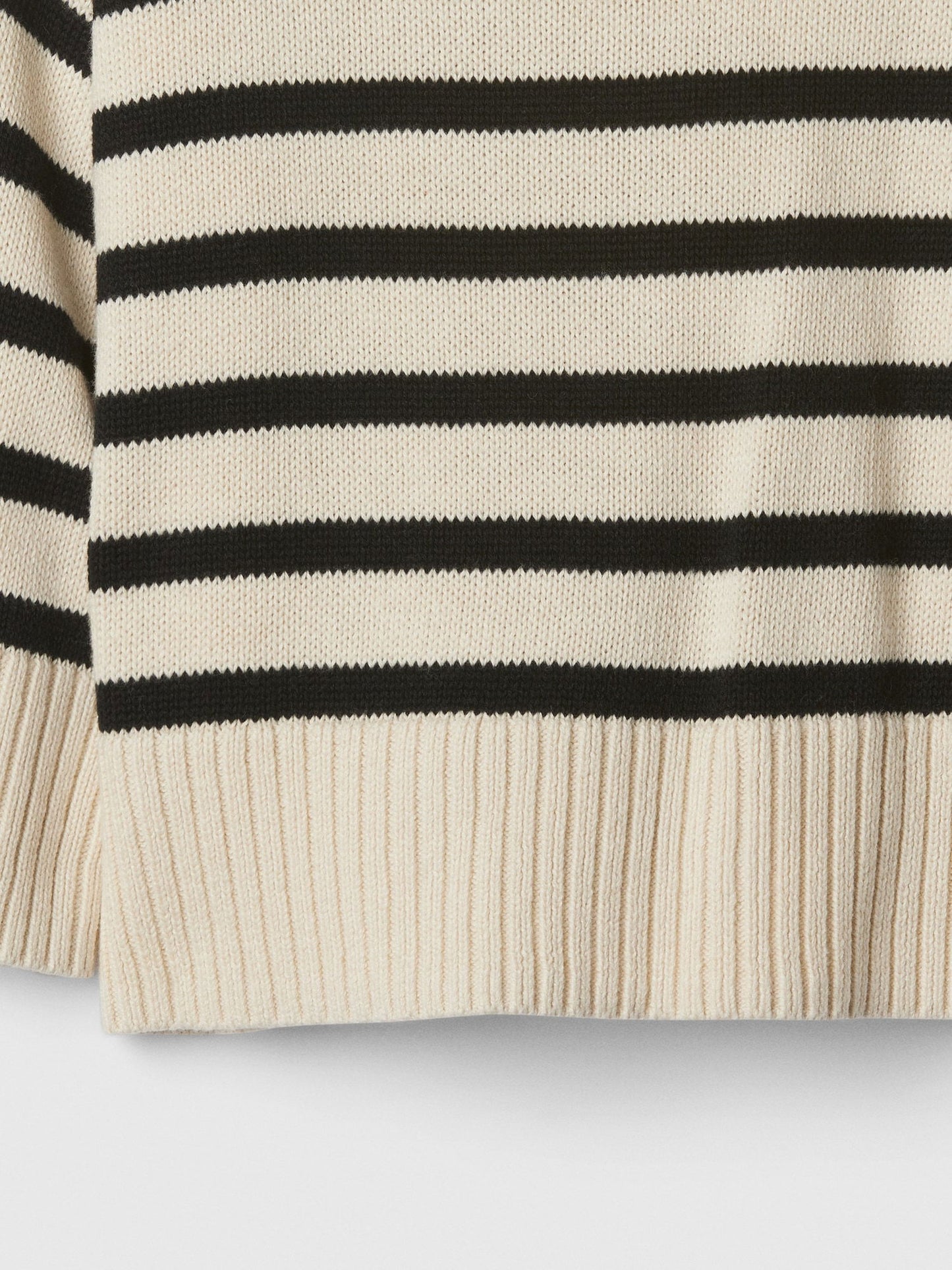Çok Renkli Split-hem Crewneck Kazak