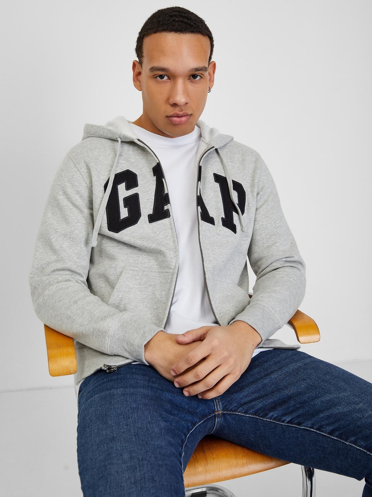 Gri Gap Logo Kapüşonlu Sweatshirt