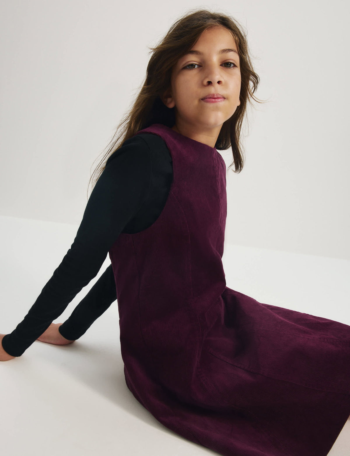 Kadife Elbise Ve Uzun Kollu Üst Takımı