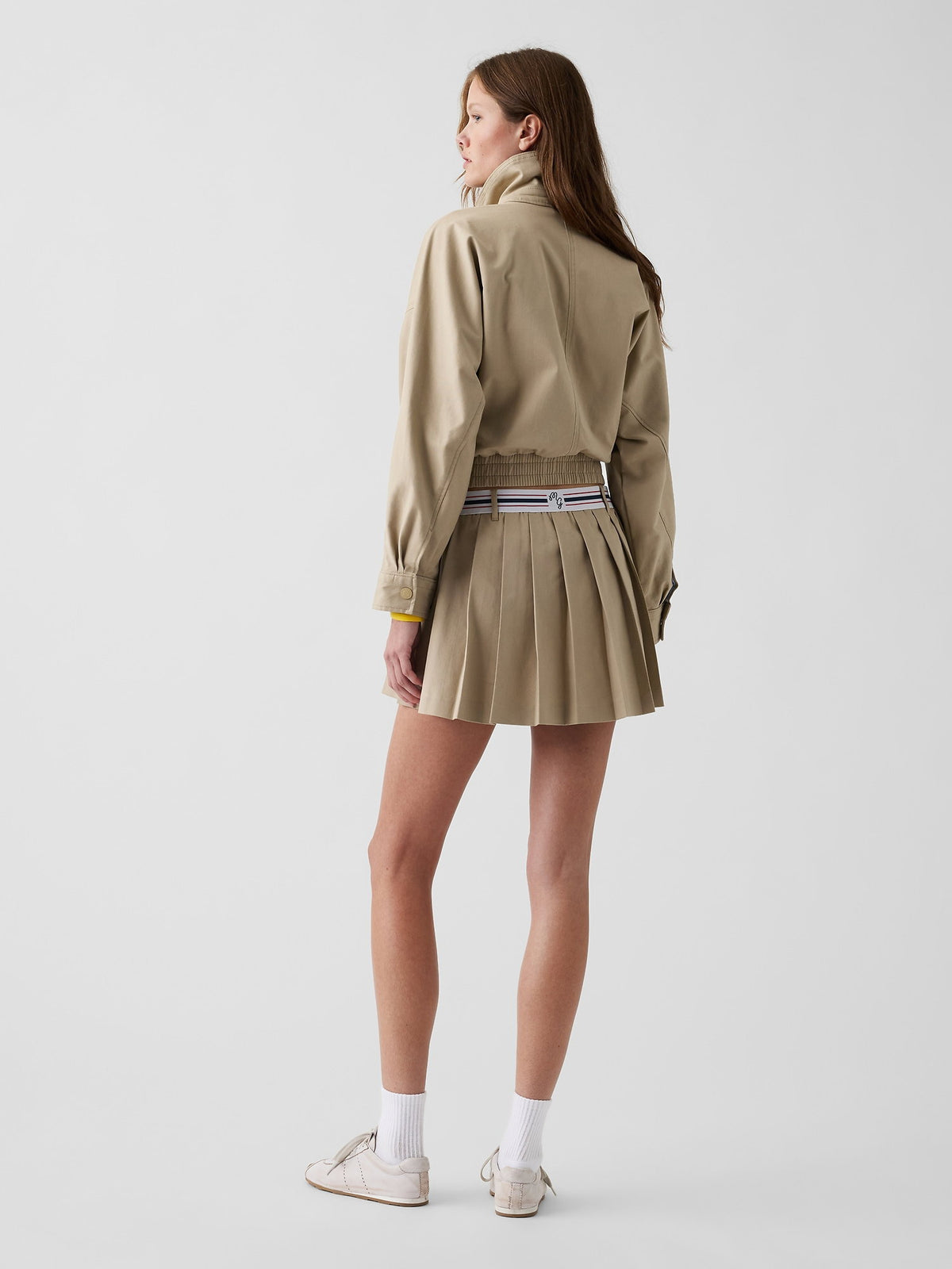 Bej Gap × Malbon Pileli Twill Mini Şort Etek