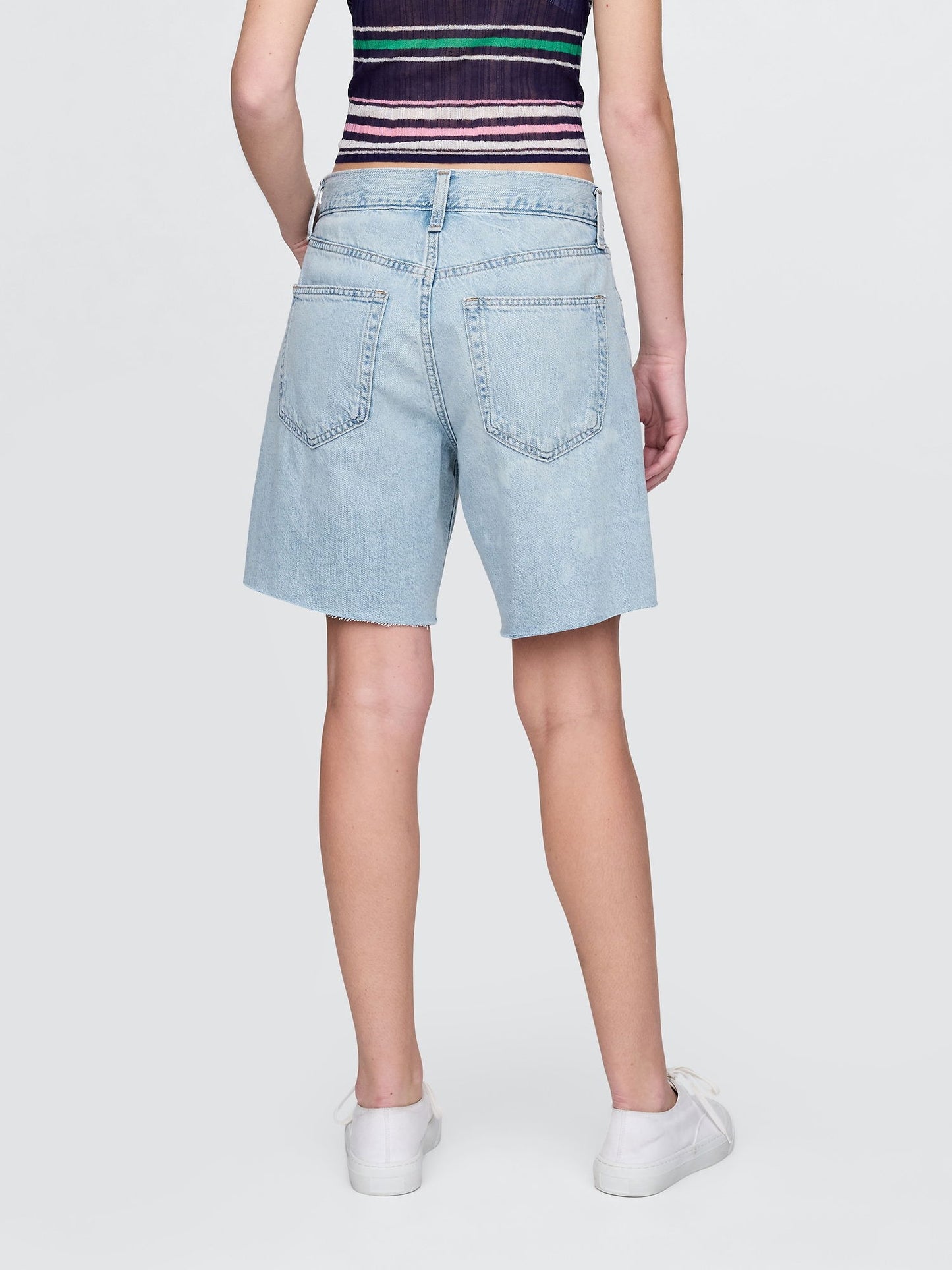 Denim Mavi 8 Mid Rise '90s Loose Denim Bermuda Şortlar