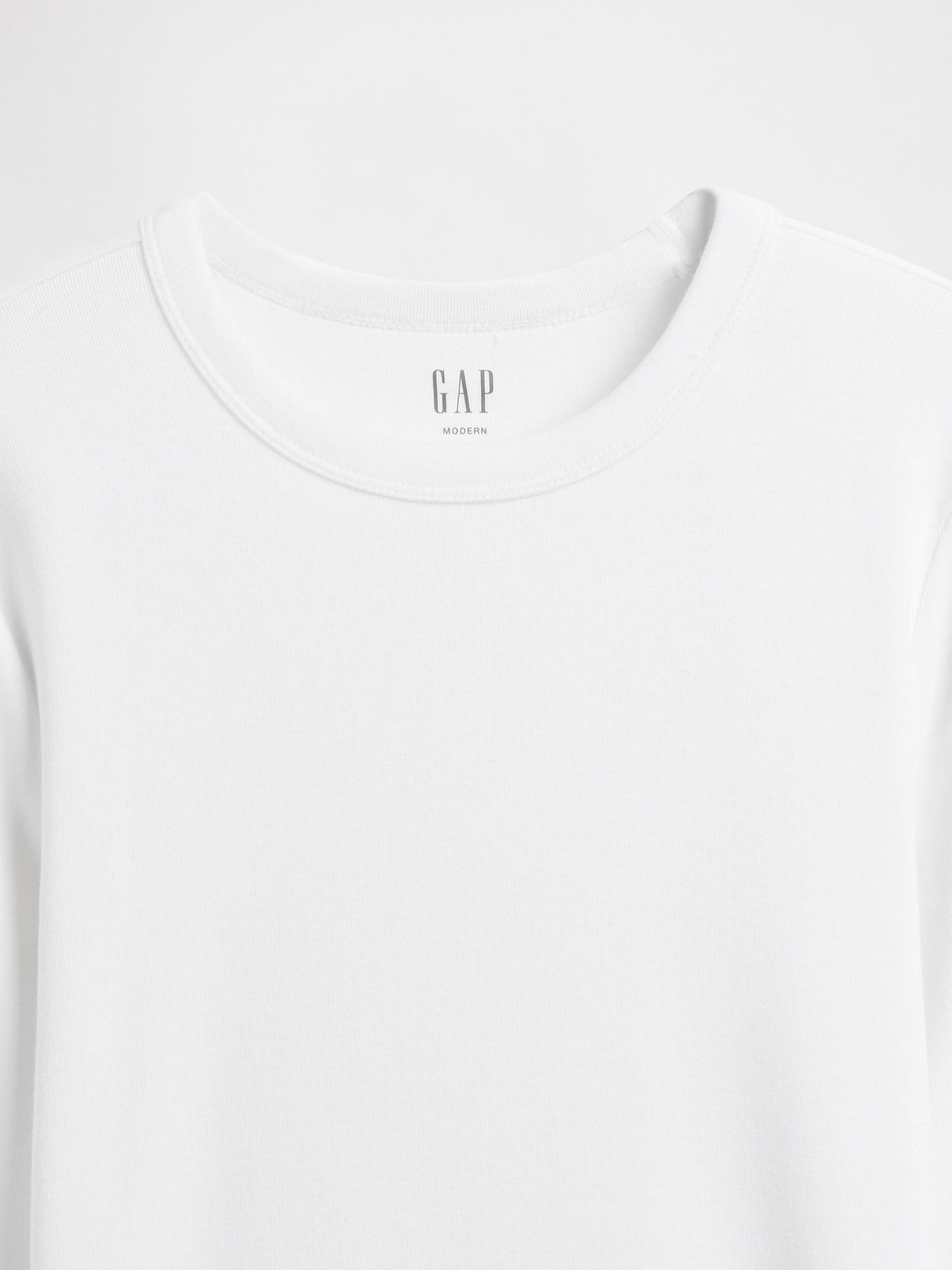Beyaz Modern Shrunken T-shirt
