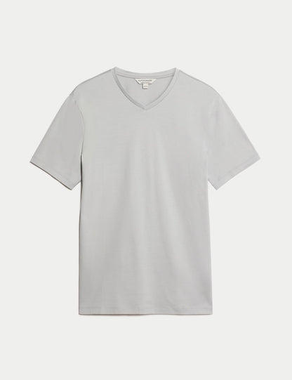 Yumuşak Dokulu V Yaka T-shirt