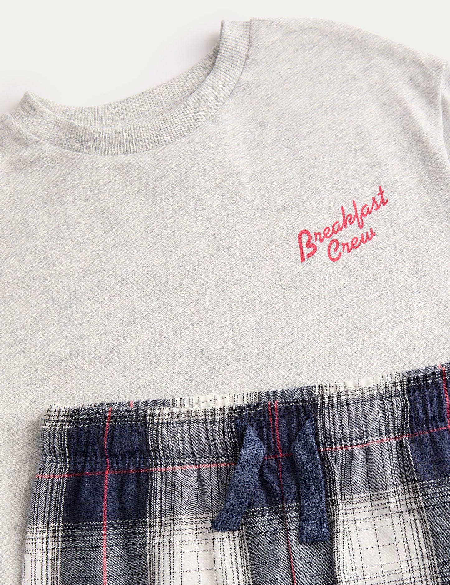 Desenli Pijama Takımı