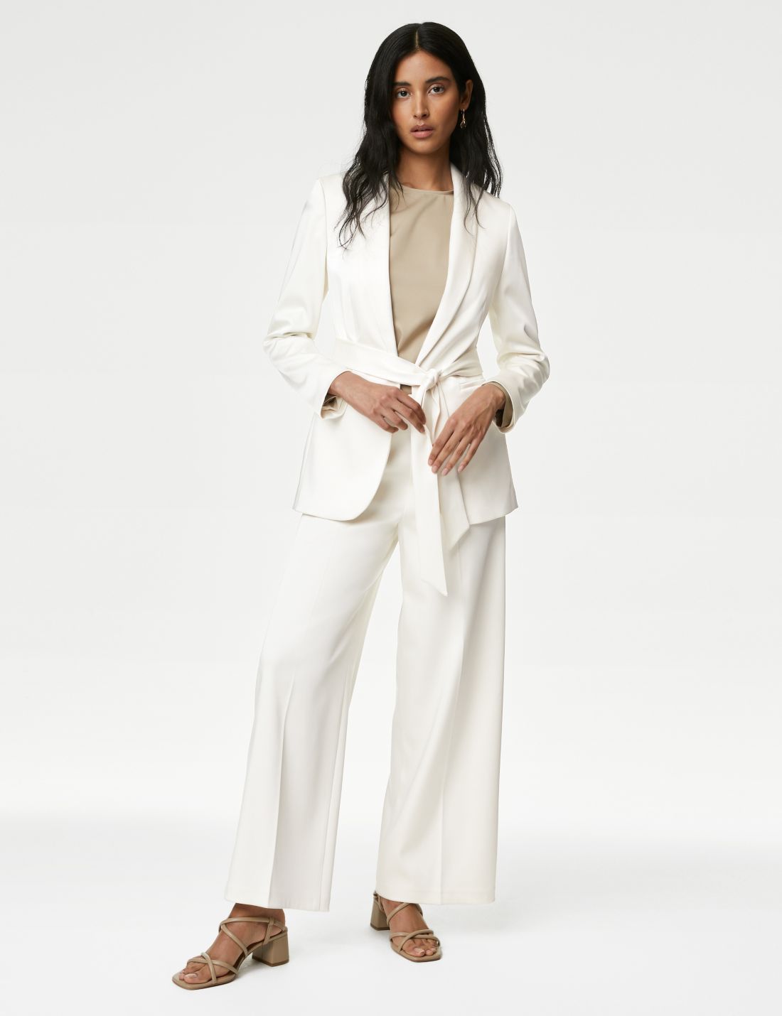 Regular Fit Kemerli Saten Blazer Ceket
