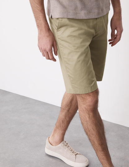 Pamuk Karışımlı Regular Fit Lightweight Chino Şort