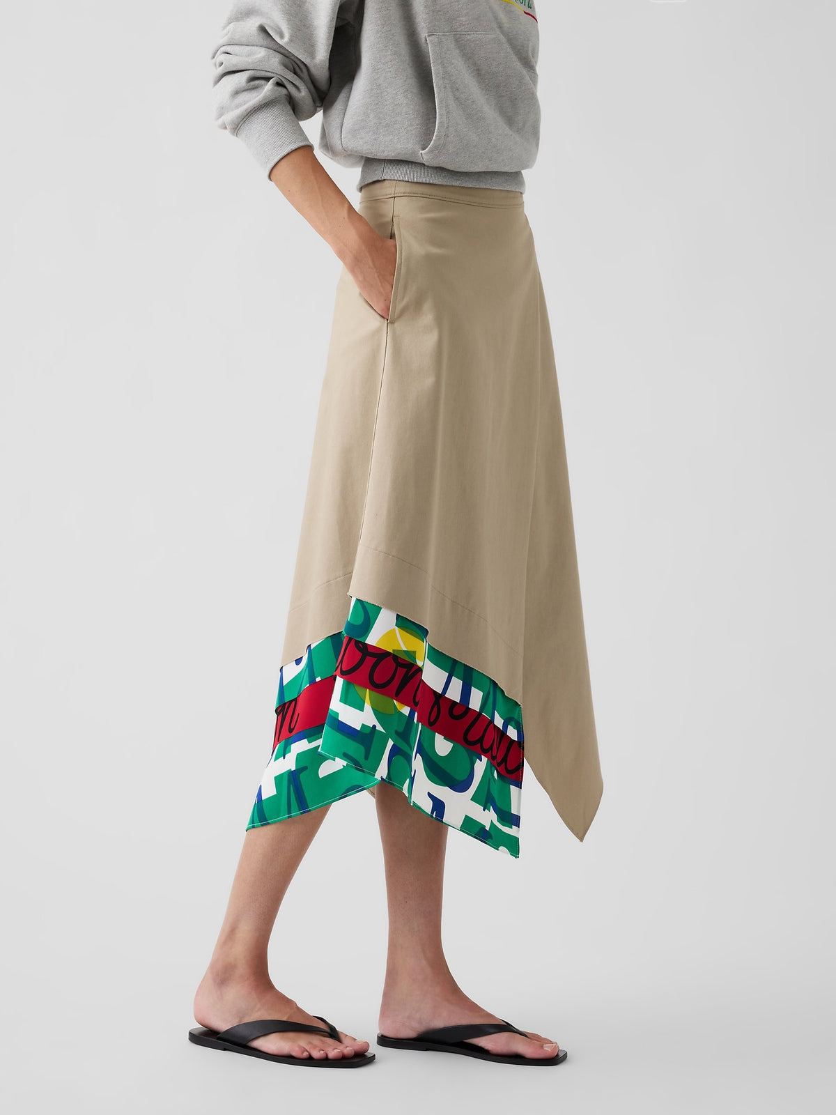 Bej Gap × Malbon Twill Handkerchief Maxi Etek