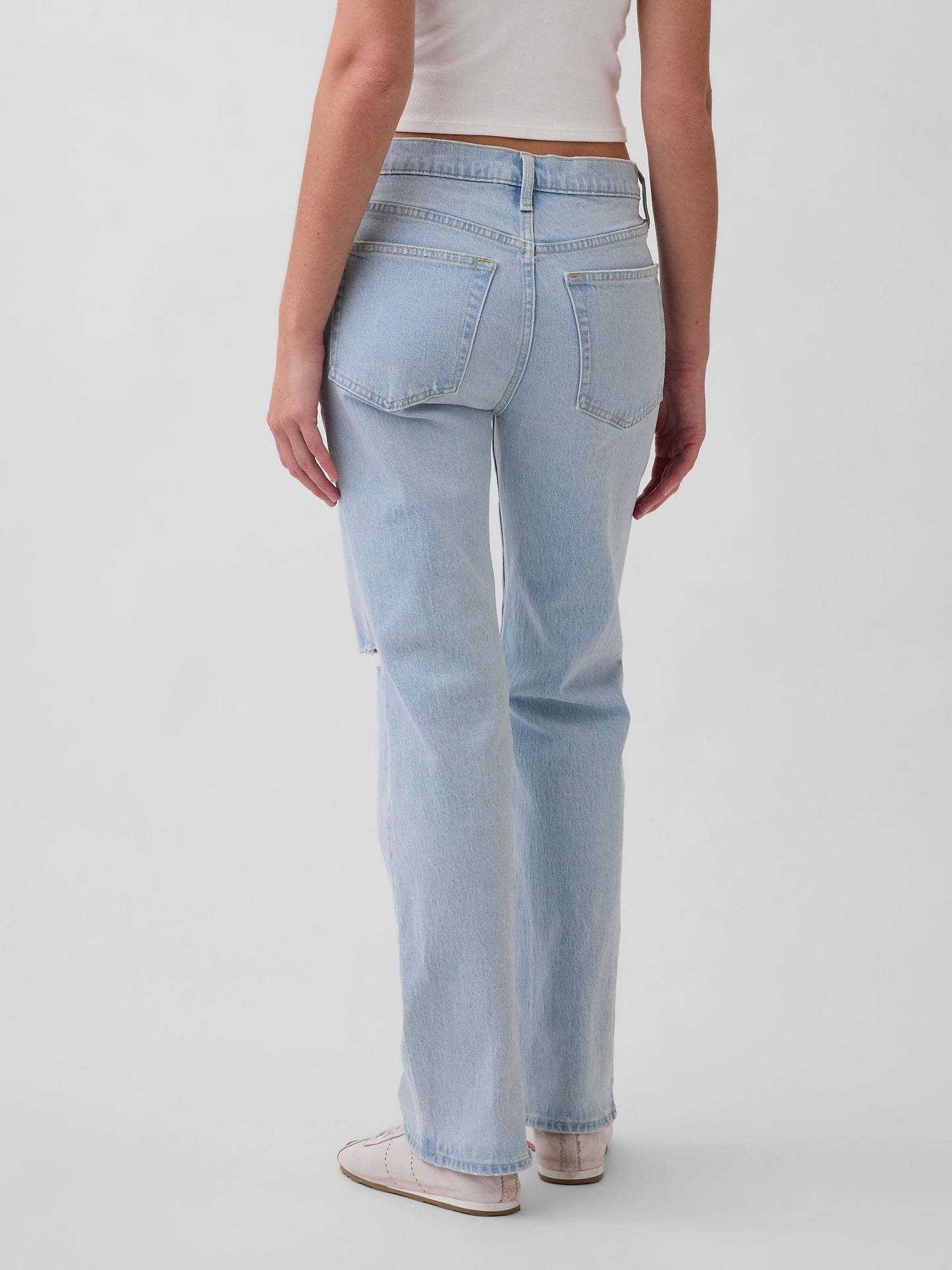 Açık Mavi Mid Rise Relaxed Straight Jean Pantolon