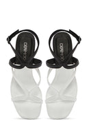 Kadın Siyah Bilekten Tokalı Ince Topuklu Sandalet