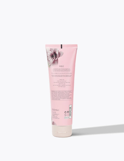 ?gül Özlü Besleyici Duş Kremi - 250 Ml?