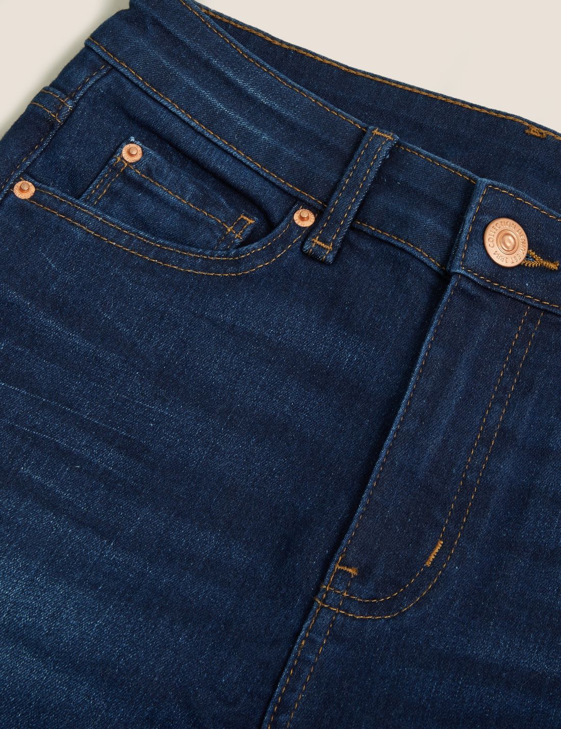 Sienna Straight Leg Jean Pantolon