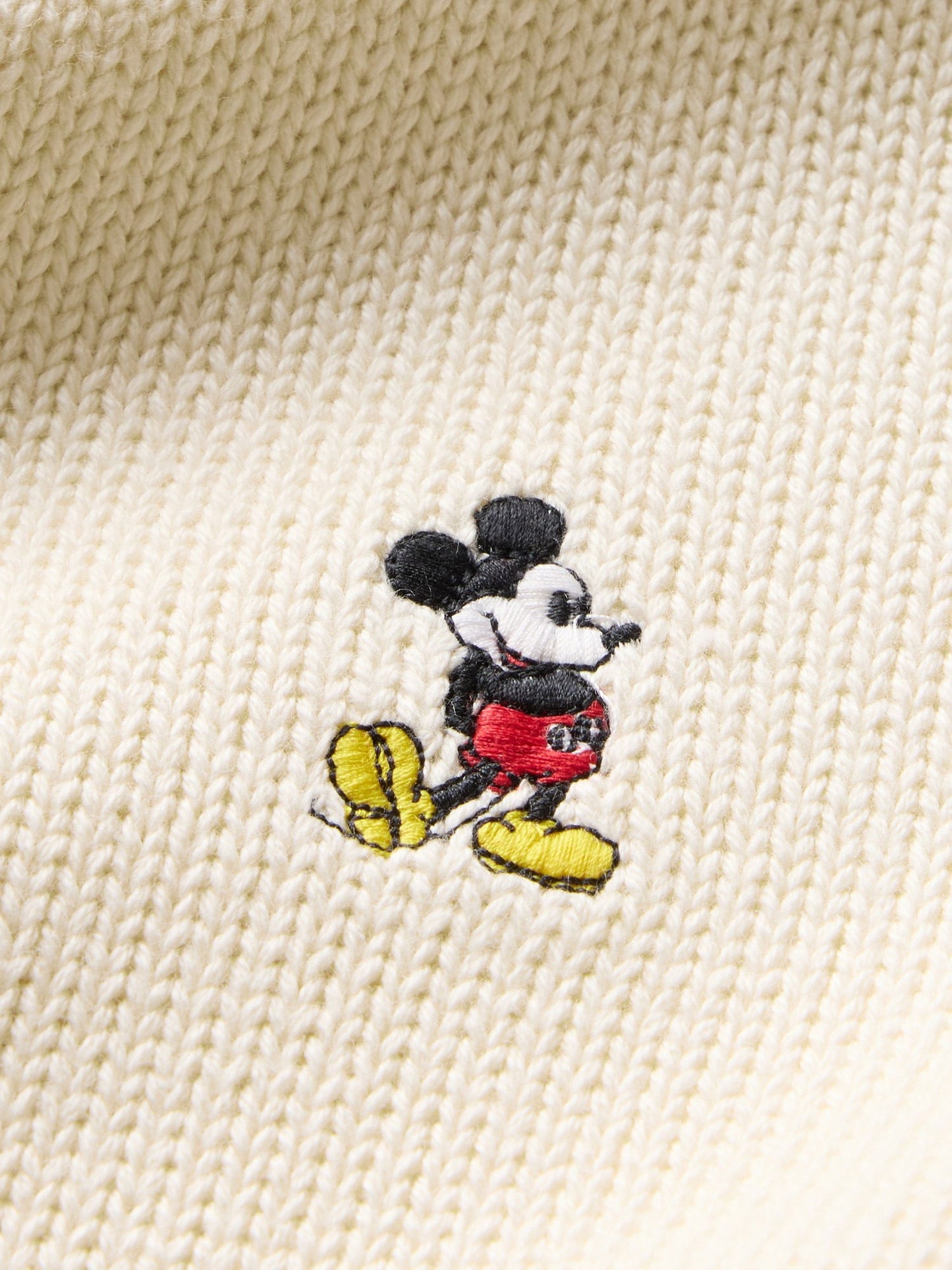 Kırık Beyaz Gap × Disney Mickey Mouse Işlemeli Kazak