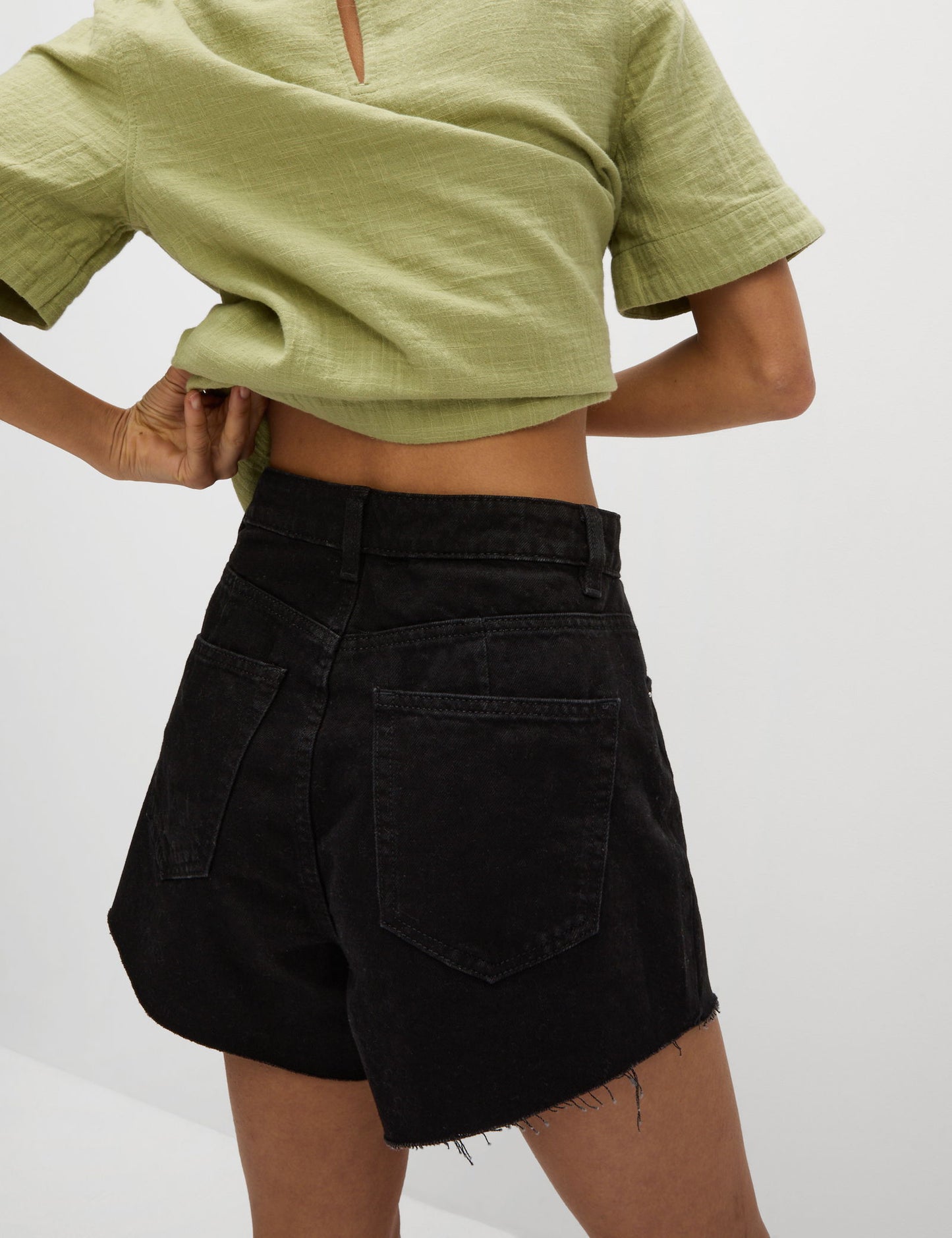 Mom Fit Yüksek Bel Denim Şort