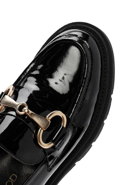 Kadın Siyah Tokalı Kalın Tabanlı Deri Maskülen Loafer