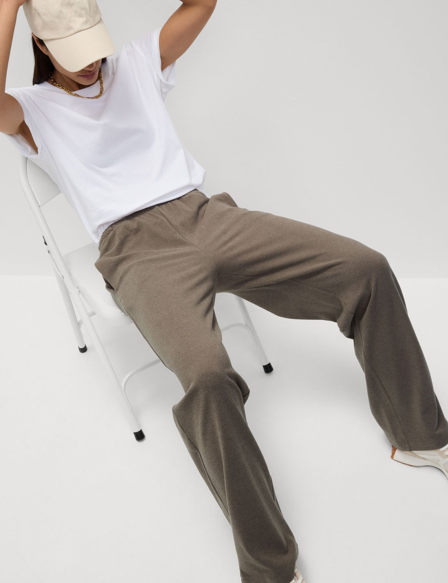 Geniş Paçalı Jogger Pantolon