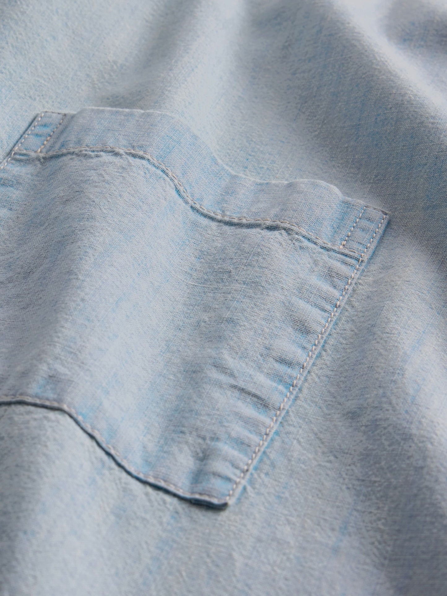 Açık Mavi Relaxed Denim Gömlek