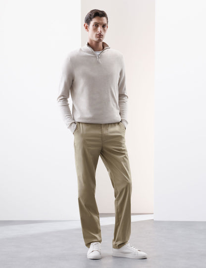 Regular Fit Süper Lightweight Chino