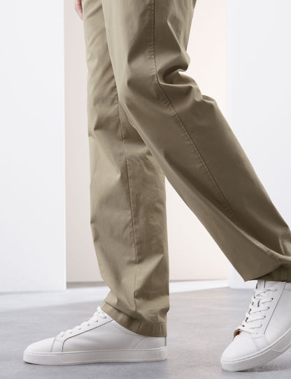 Regular Fit Süper Lightweight Chino