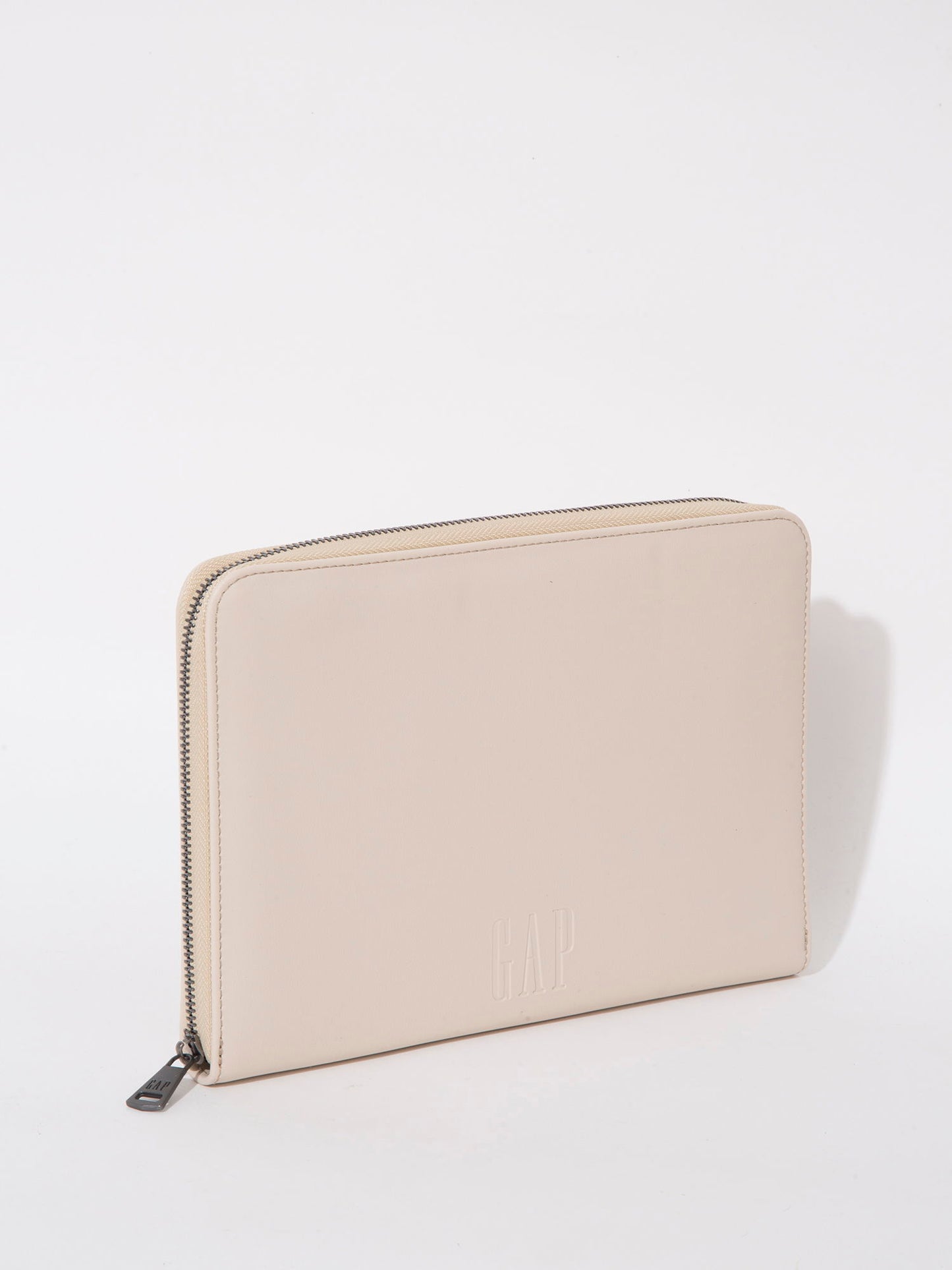 Bej Gap Logo Clutch Çanta