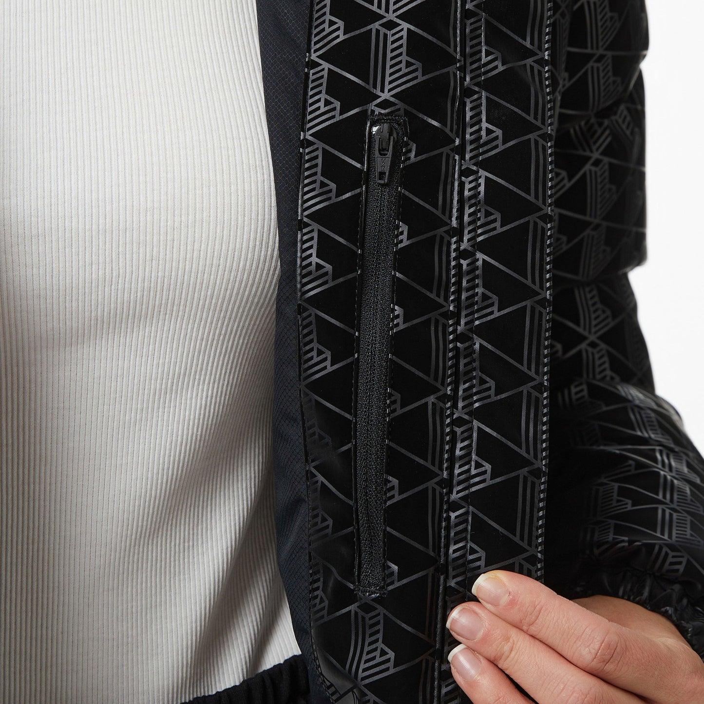 Lacoste Kadın Kapüşonlu Monogram Siyah Mont