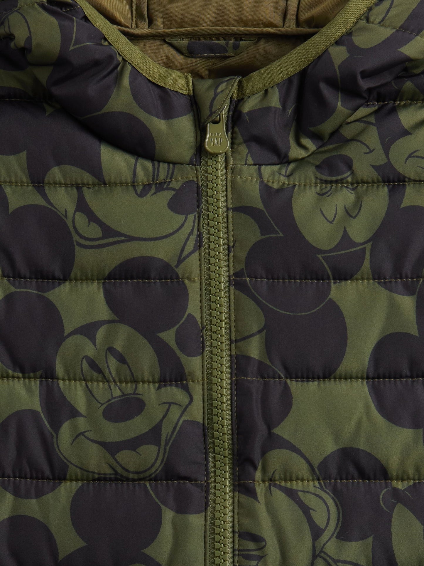Yeşil Gap × Disney Mickey Mouse Coldcontrol Şişme Puffer Mont