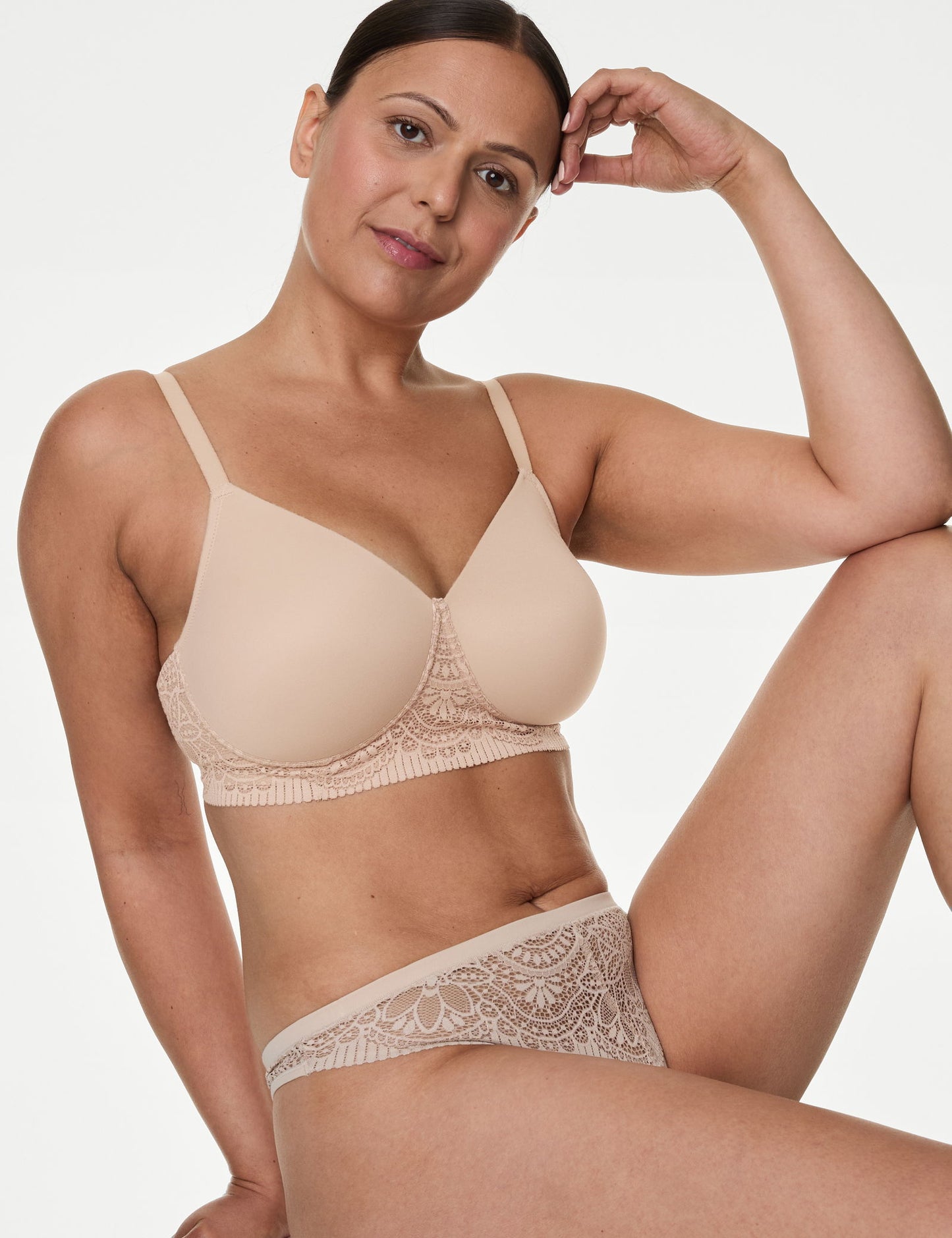 Body Soft:trade_mark: Dantel Detaylı Balensiz Pamuklu Ameliyat Sonrası Sütyeni