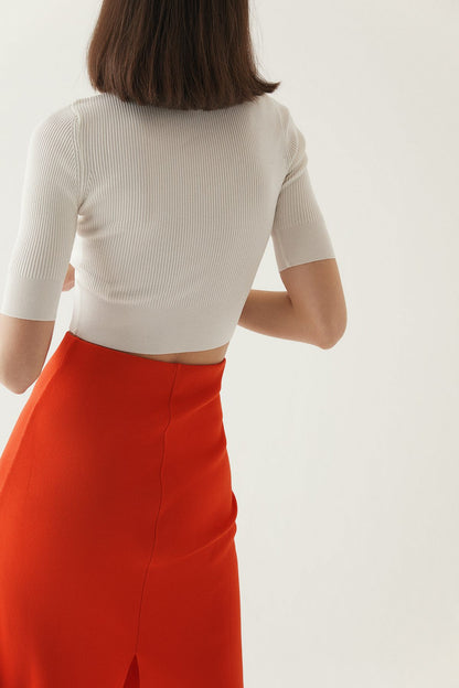 Bisiklet Yaka Ekru Kısa Triko Bluz