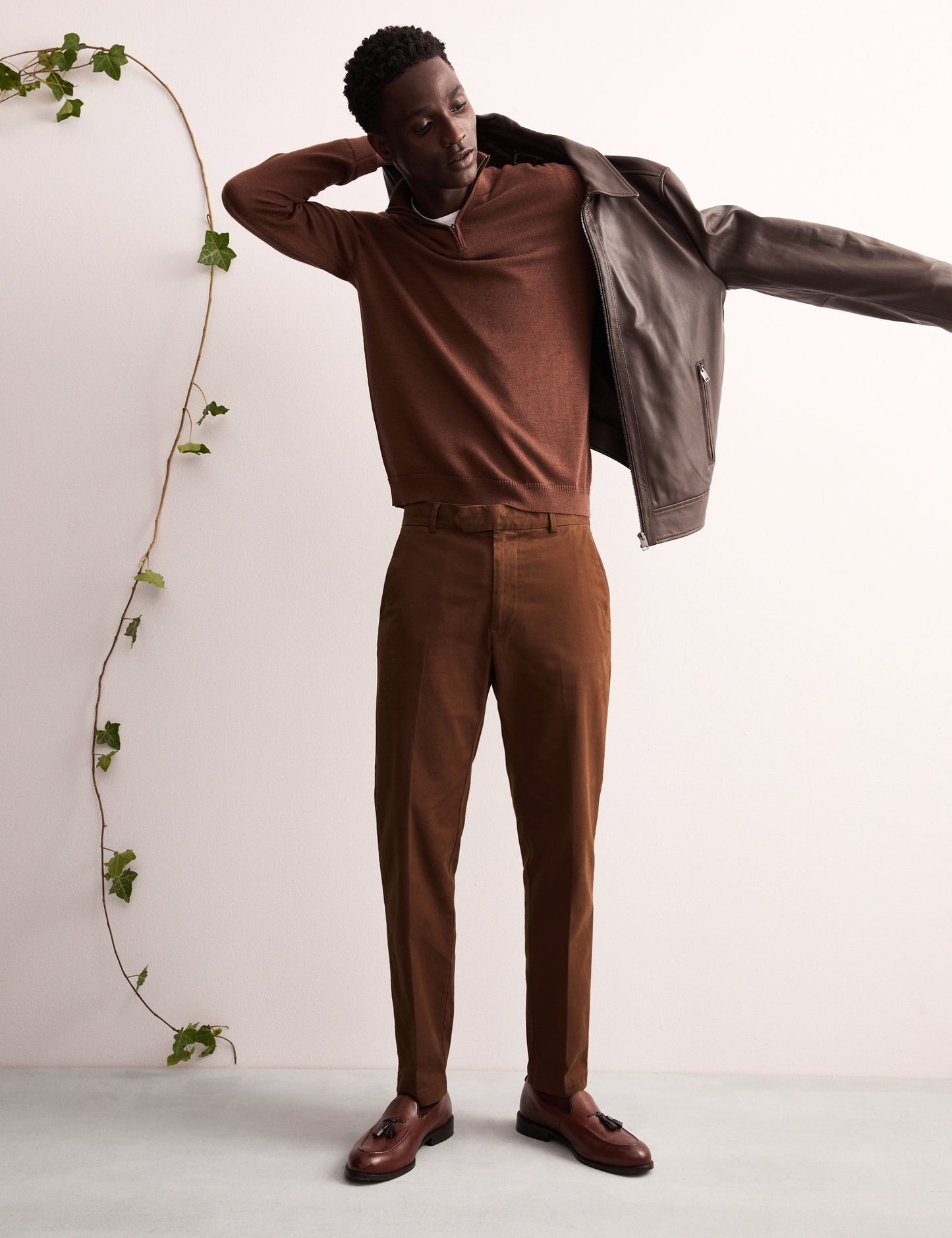 Tapered Fit Italian Chino Pantolon