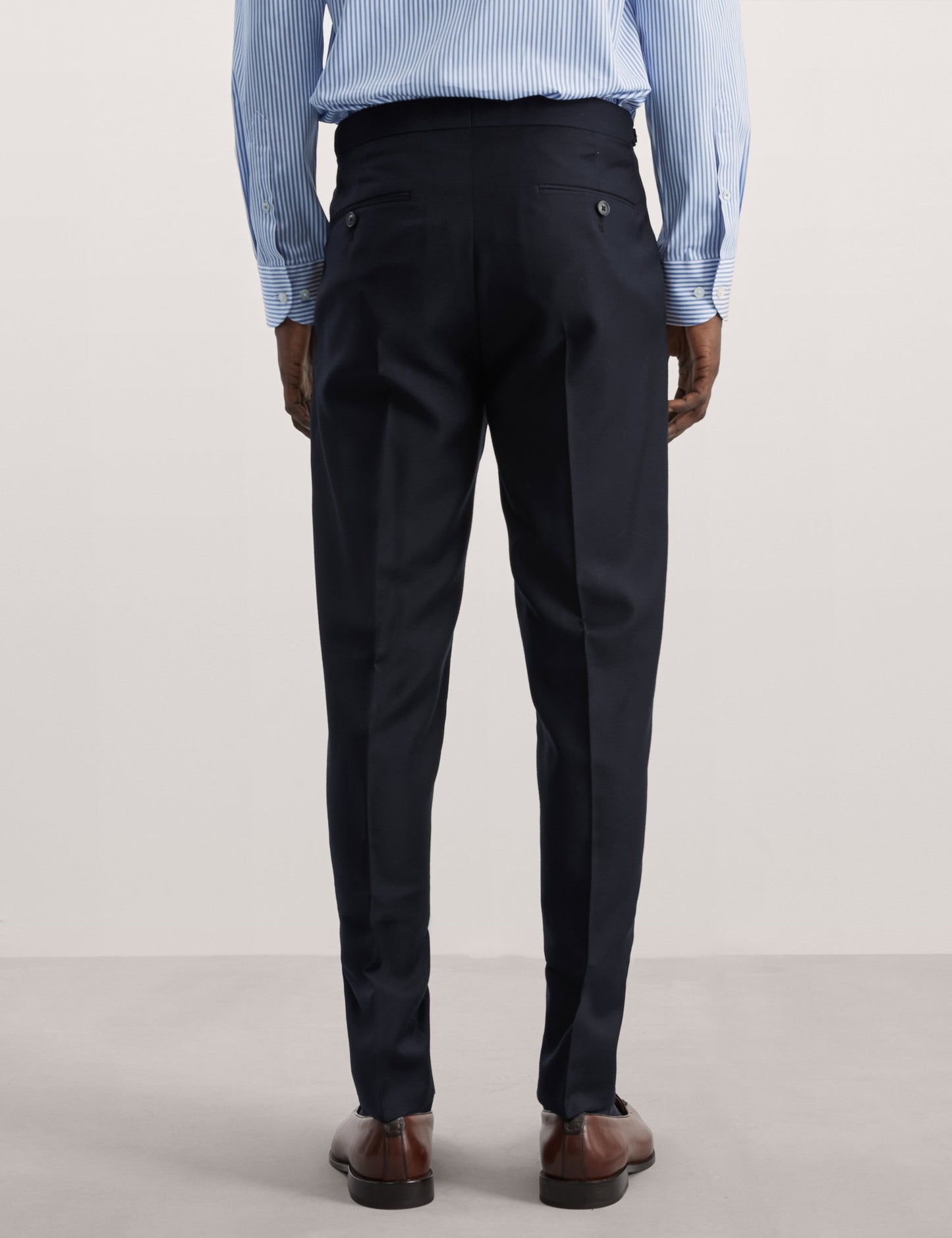 Tailored Fit Saf Yün Klasik Pantolon