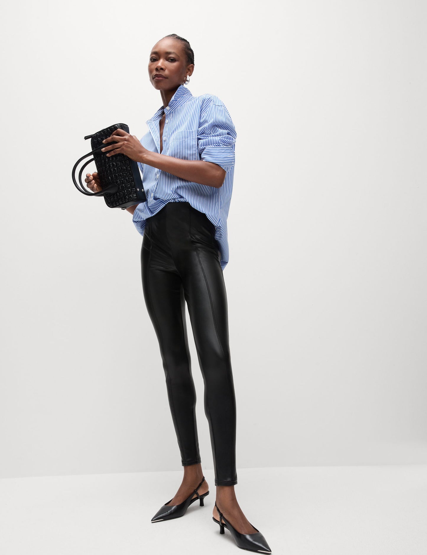 Regular Fit Deri Görünümlü Pantolon