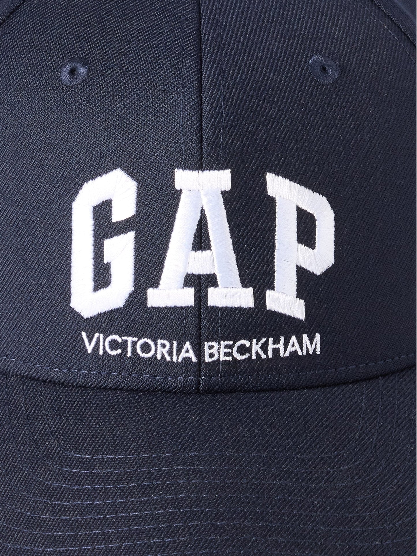 Lacivert Gap × Victoria Beckham Logo Beyzbol Şapka