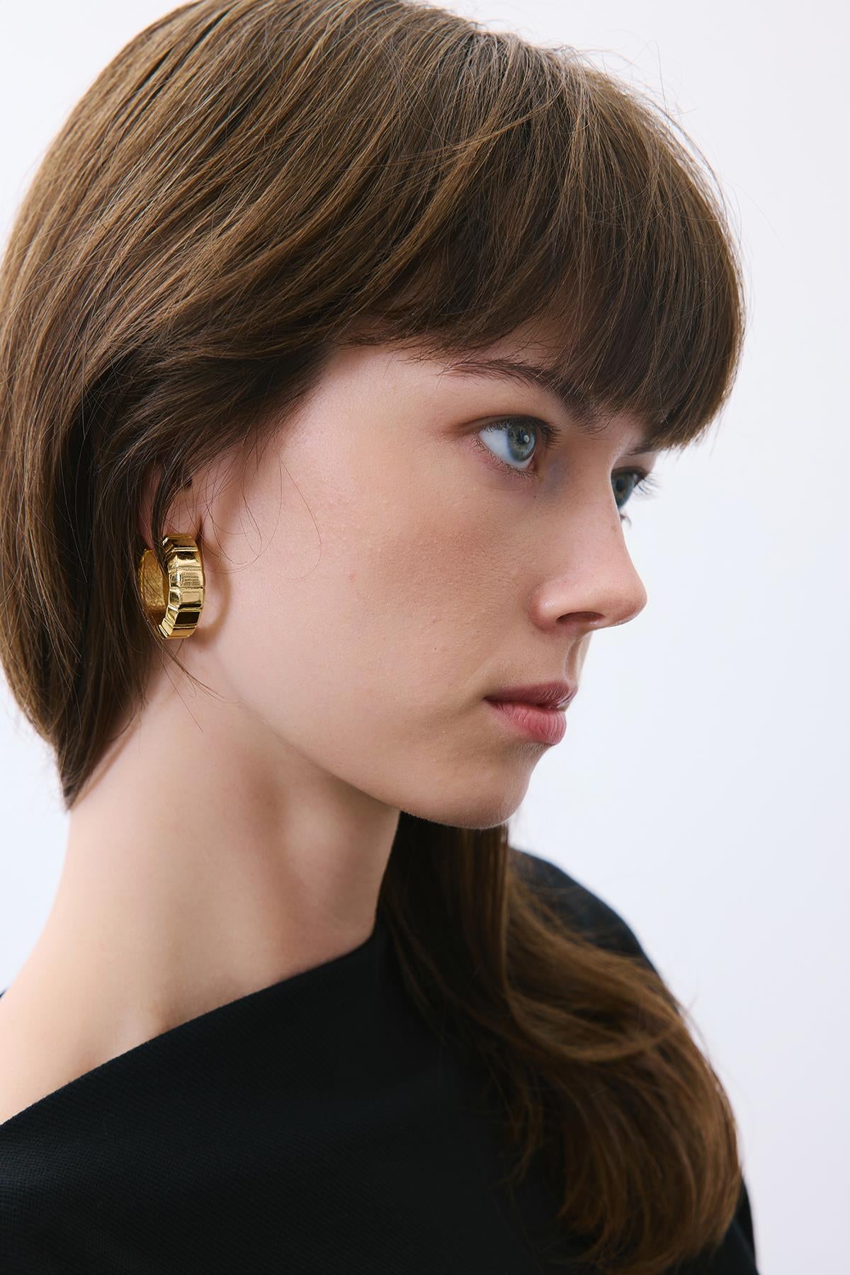 Modern Gold Halka Küpe