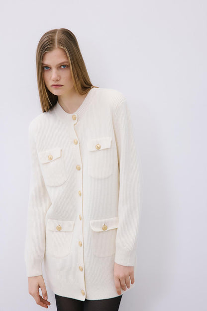 Gold Düğmeli Ekru Triko Hırka